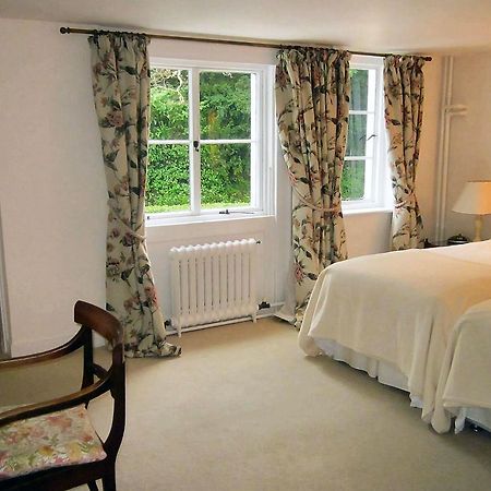 Hollybank House Bed & Breakfast Емсуърт Екстериор снимка